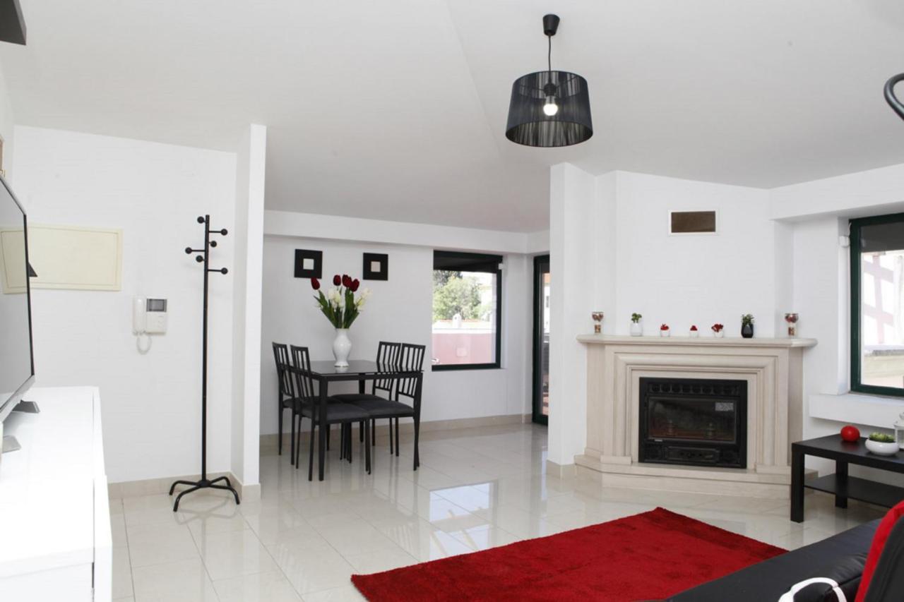 Wondrous Terrace Apartment In Cascais Center Esterno foto